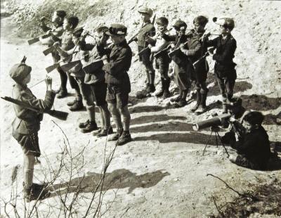 Kinder spielen, © IMAGNO/Austrian Archives