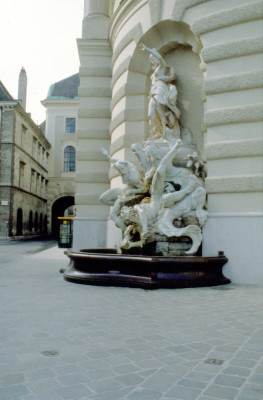 Brunnen am Michaelerplatz, © IMAGNO/Dagmar Landova