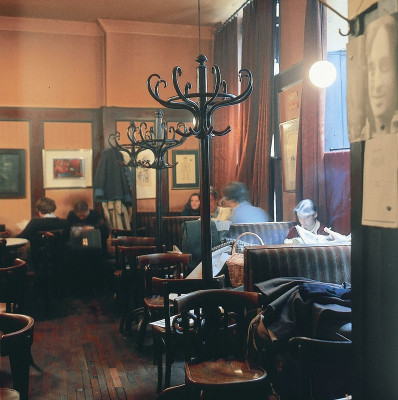 Das Café Hawelka in Wien, © IMAGNO/Gerhard Trumler