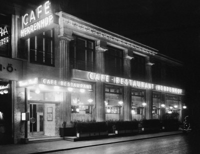 Café Herrenhof, © IMAGNO/Austrian Archives