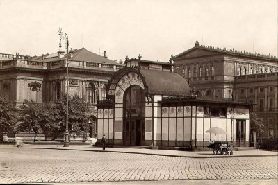 Stadtbahn-Haltestelle am Karlsplatz, © IMAGNO/Austrian Archives