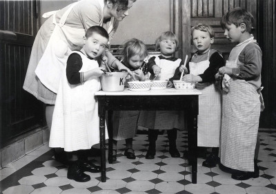 Kochstunde im Kindergarten, © IMAGNO/Austrian Archives (S)