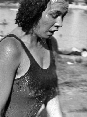 Ein Badegast im Donau Strandbad, © IMAGNO/Austrian Archives