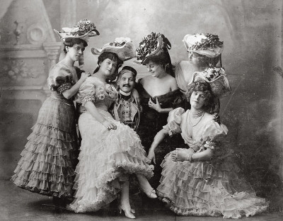 Szene aus einer Budapester Aufführung der Operette, © IMAGNO/Austrian Archives