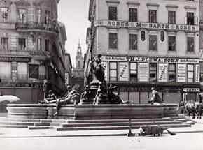 Donnerbrunnen am Neuen Markt