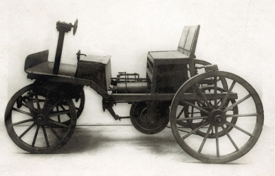 Erstes Benzinautomobil, © IMAGNO/Austrian Archives