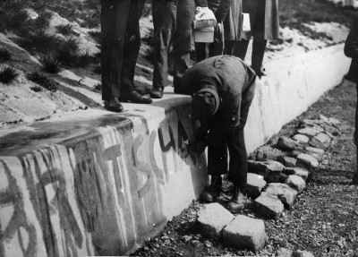 Aufschrift auf Mauer, © IMAGNO/Austrian Archives (S)