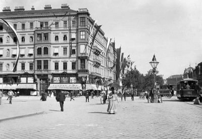 Die Sirk-Ecke, vom Opernring aus gesehen, © IMAGNO/Austrian Archives