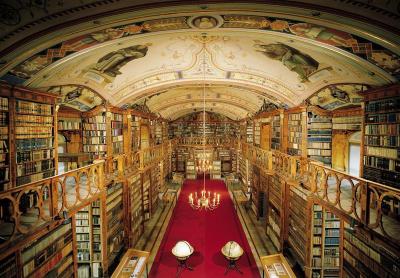 Bibliothek im Böhmerwaldstift Schlägl, © IMAGNO/Gerhard Trumler