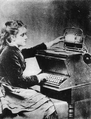 Eine Schreibmaschine aus dem Jahre 1872, © IMAGNO/Austrian Archives (S)