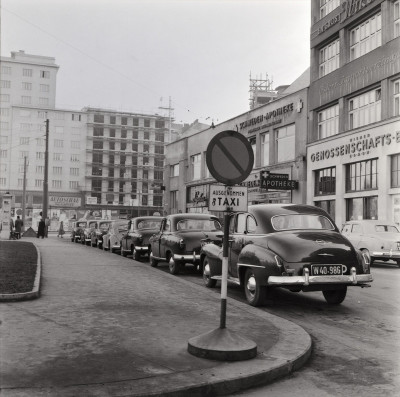 Taxistand am Schwedenplatz, © Austrian Archives