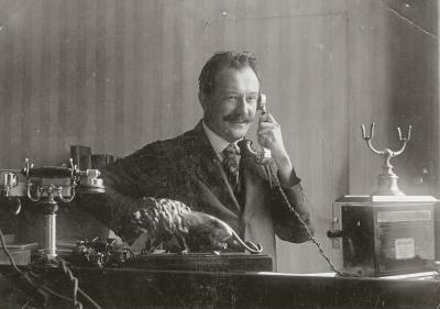 Telefonierender Chef, © IMAGNO/Archiv Lunzer