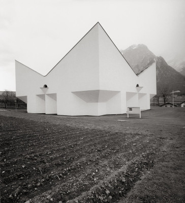Die Kirche in Völs bei Innsbruck, © IMAGNO/Franz Hubmann
