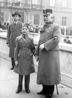 Vater und Sohn von Kurt Schuschnigg, © IMAGNO/Austrian Archives