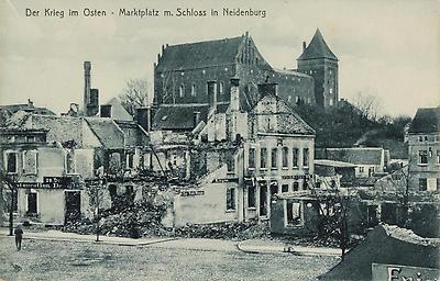 Der Krieg im Osten - Marktplatz mit Schloss in Neidenburg, © IMAGNO/Archiv Jontes