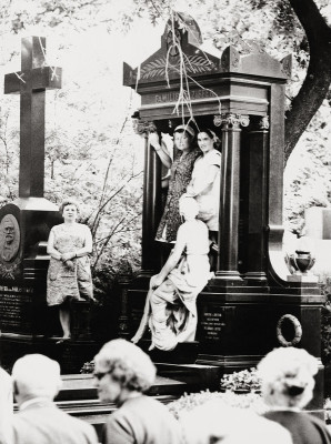 Friedhofsgärtnerinnen am Zentralfriedhof, © IMAGNO/ÖNB/Harry Weber
