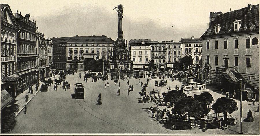 Illustration Olmütz: Großer Ring Rechts das Rathaus