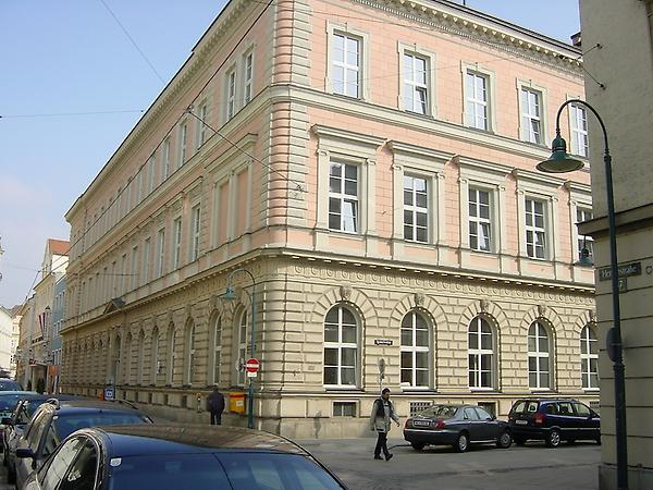 Linz, Akademisches Gymnasium