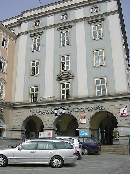 Linz, Brückenkopf west