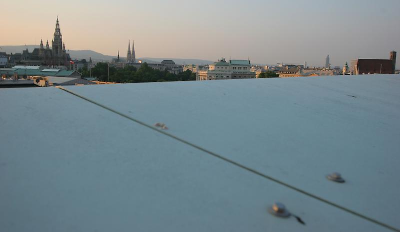 Von links: Rathaus - Votivkirche - Burgtheater - Minoritenkirche