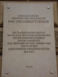 Gedenktafel Bühler am Palais Epstein