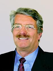 Helmut Schauer