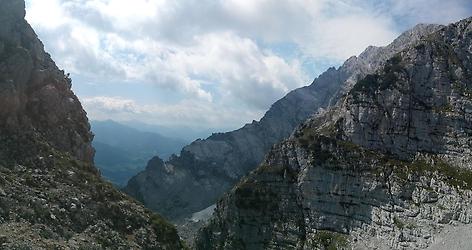 Der Gipfel der Blasmusik / Blick zum Aufstiegs-Grat, Foto: G. Wurzinger