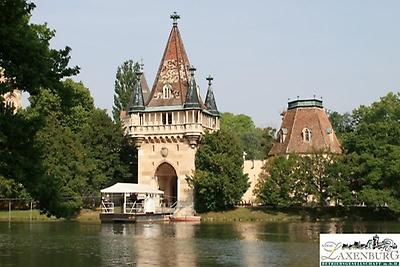 Franzensburg Fährturm