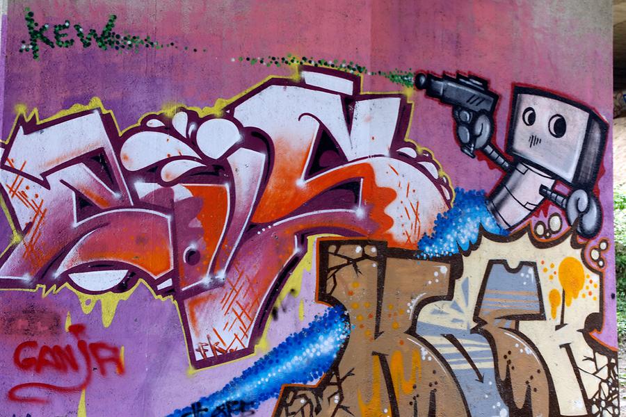 Graffito 44