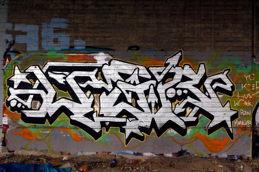 Graffito 52