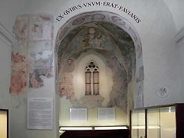 Margarethenkapelle, Vitrinen