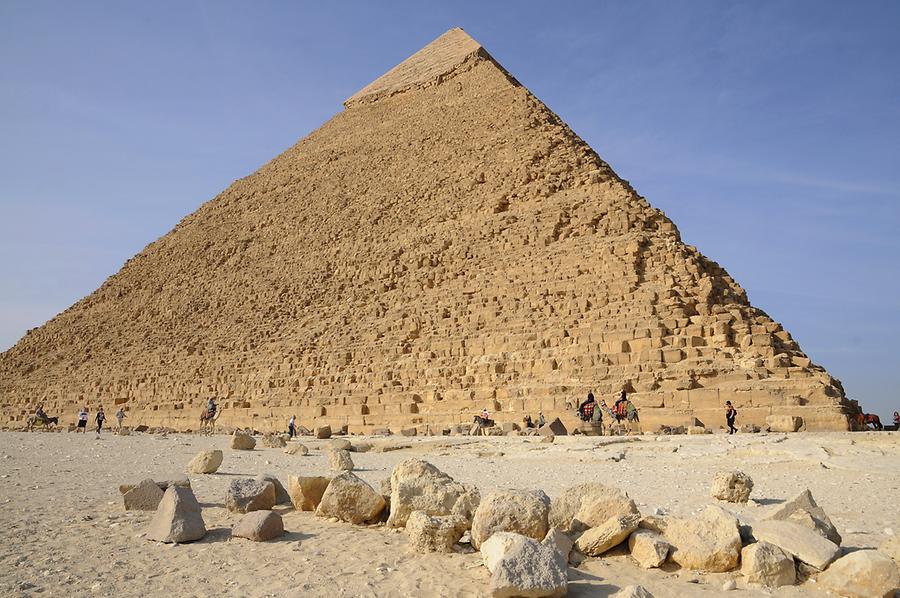 Pyramid of Khafre