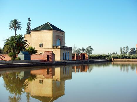 Pavillon in Garden Ménara in the evening sun, Photo: pixabay.com 