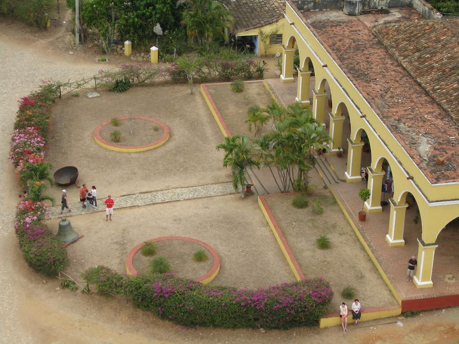 Valle de los Ingenios - Manaca-Iznaga - Torre de Iznaga - Blick auf Casa Iznaga