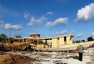 Building of Pinisi Boats (2)