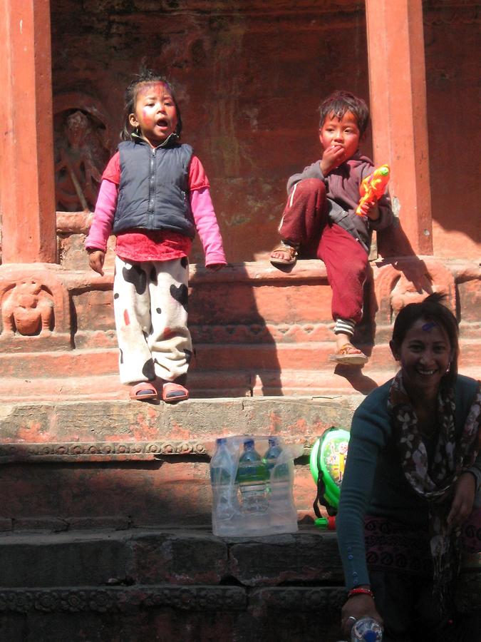 Kathmandu Children Holifestival