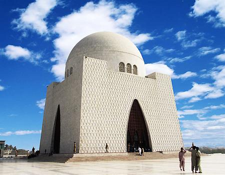 Mausoleum of Jinnah, Photo: M.Irfan, from Wikicommons 