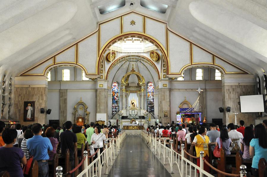 Inside the Quiapo Church