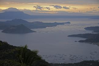 Taal Lake (2)