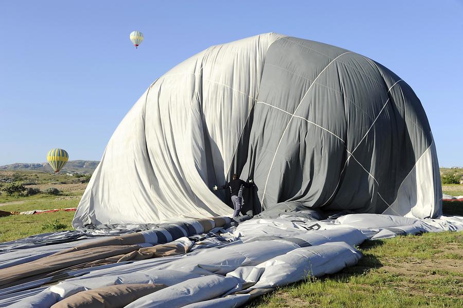 Balloon Landing