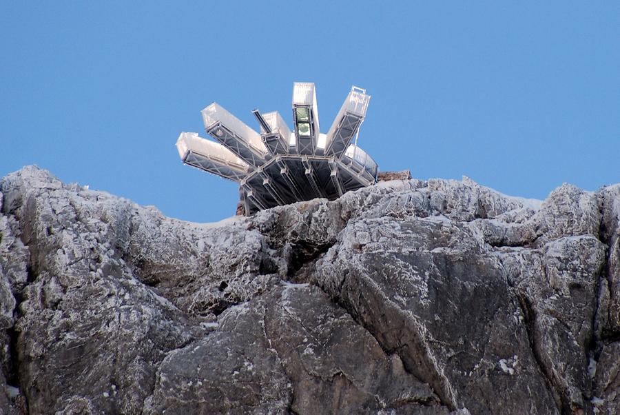 5fingers: viewing platform on Dachstein