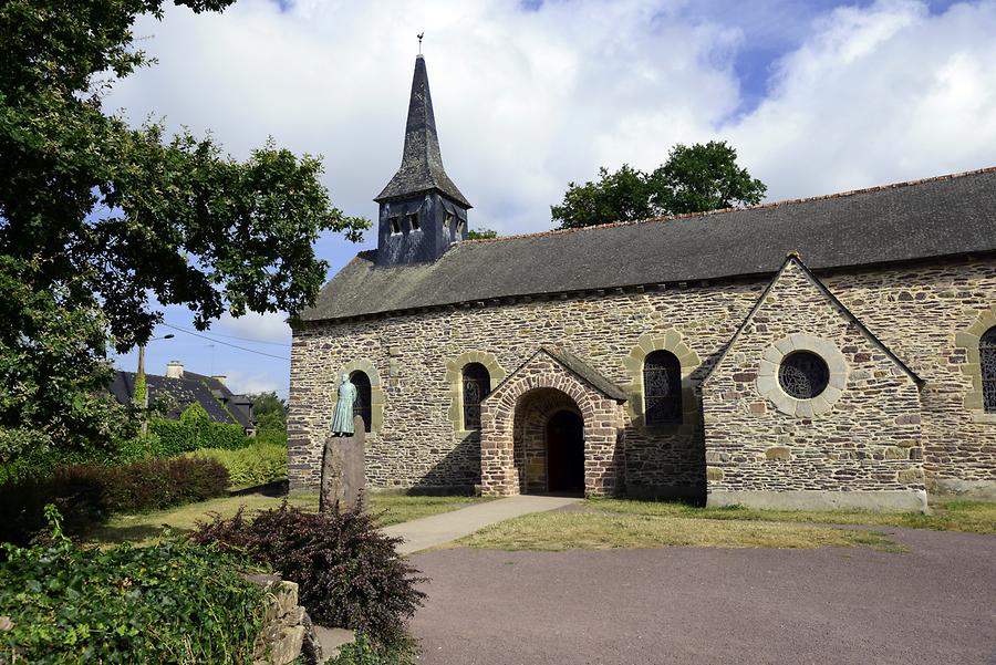 Tréhorenteuc - Church