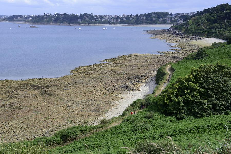 Coast of Granit Rose