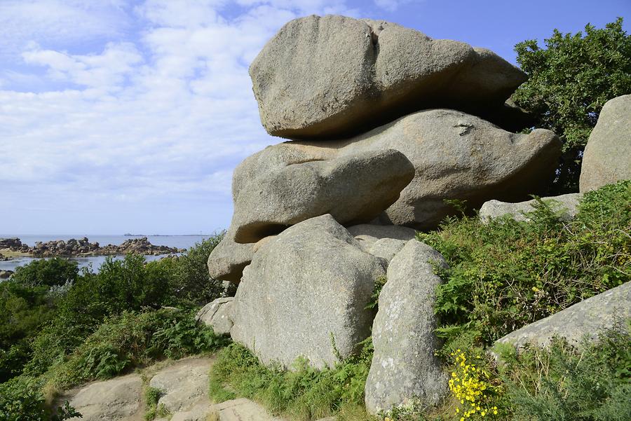 Coast of Granit Rose