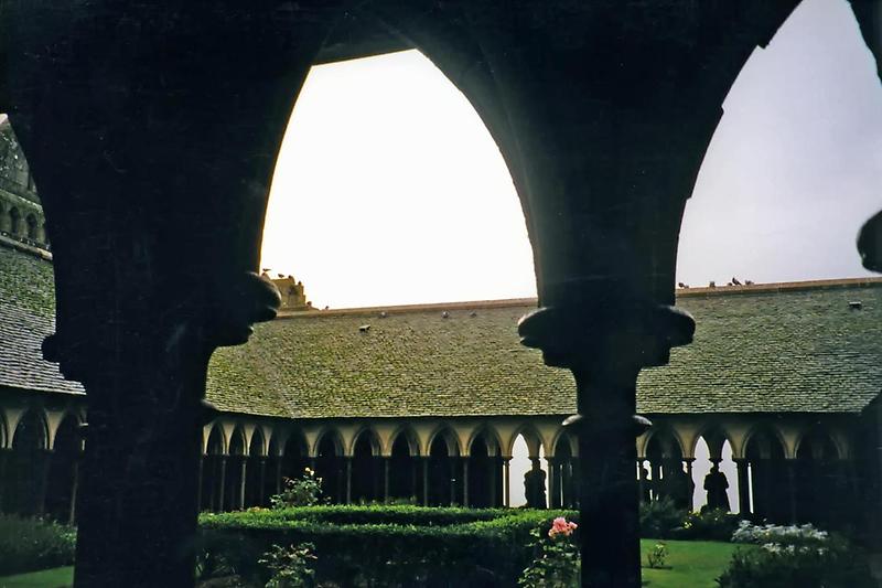 Cloisters, Mont-Saint-Michel