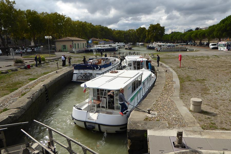 Houseboats, Photo: H. Maurer, 2015