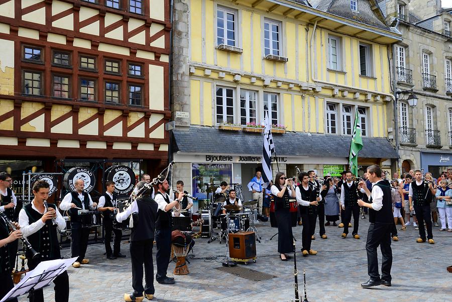 Quimper - Festival de Cournouaille; Musicians