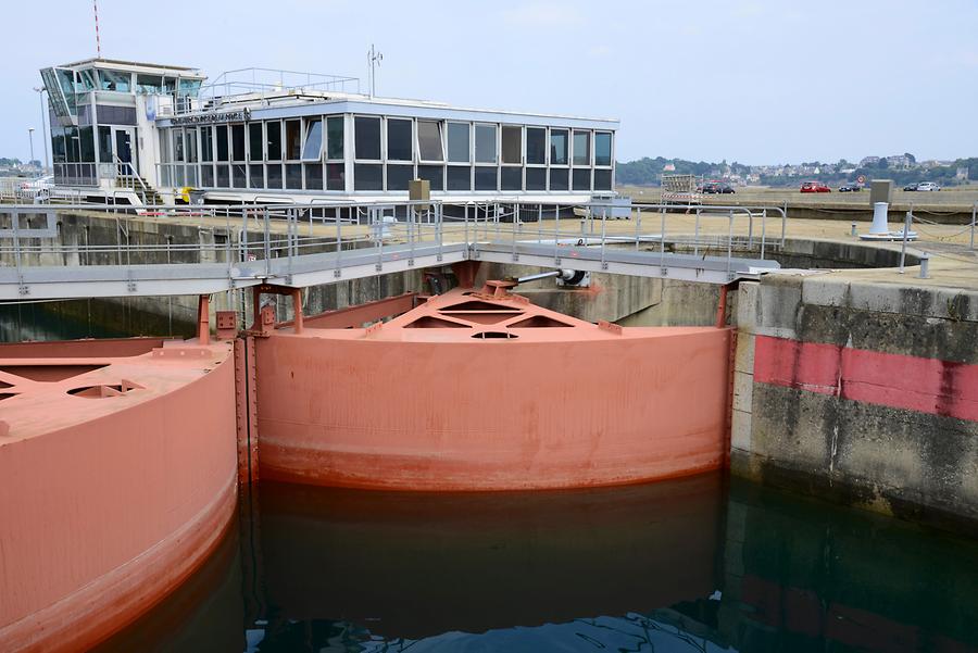 St Malo - Tidal Power Plant