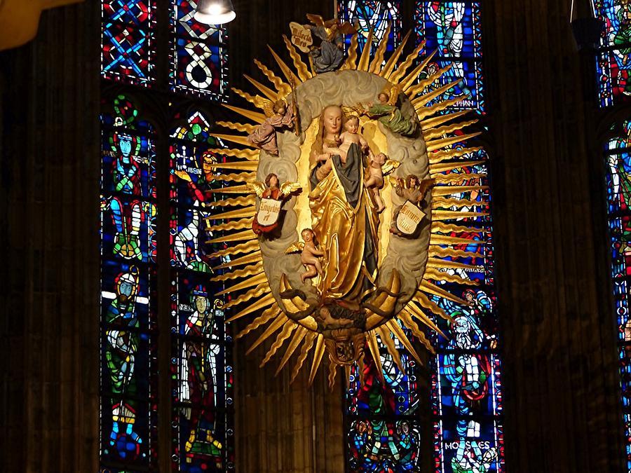 Aachen - Cathedral; Madonna