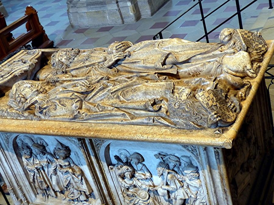 Bamberg - Cathedral - Grave stone of Heinrich II and Kunigunde